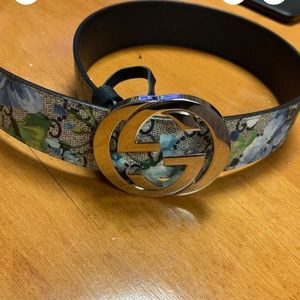 Gucci bloom belt